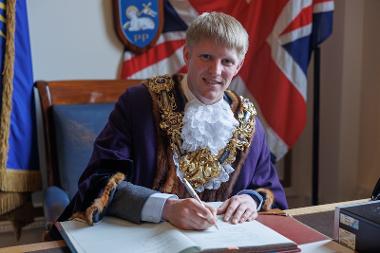 The Mayor of Preston for 2022/23, Councillor Neil Darby