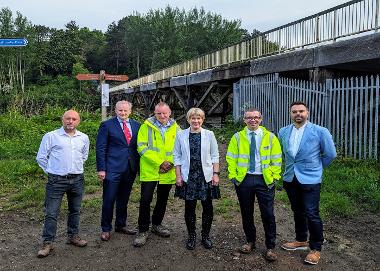 Image L-R: Chris Wilding, Lancashire County Council, Adrian Philips CEO of Preston City Council, Gavin Hulme Eric Wright Civil Engineering, Councillor Valerie Wise Preston City Council, Councillor Aidy Riggot Lancashire County Council, John Bridge Studio 