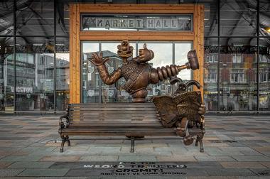 Wallace and Gromit statue at the entrance to Preston Market Hall