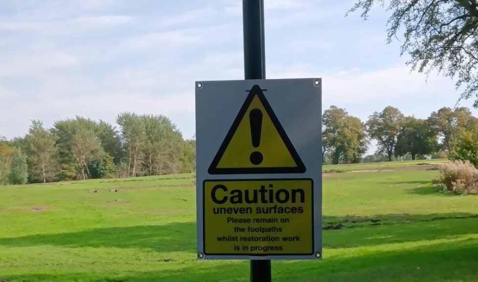 Sign in Moor Park 